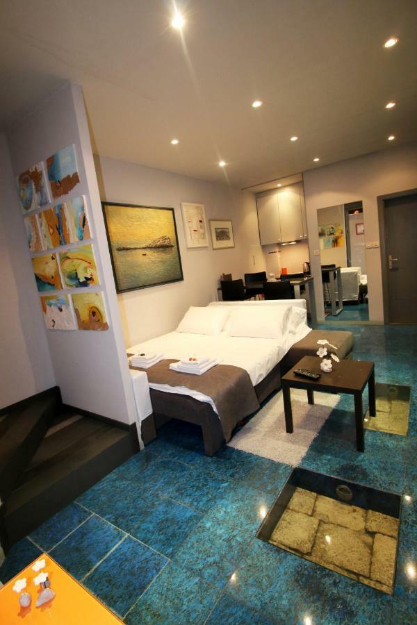 Studio Apartment Art Split Exterior photo